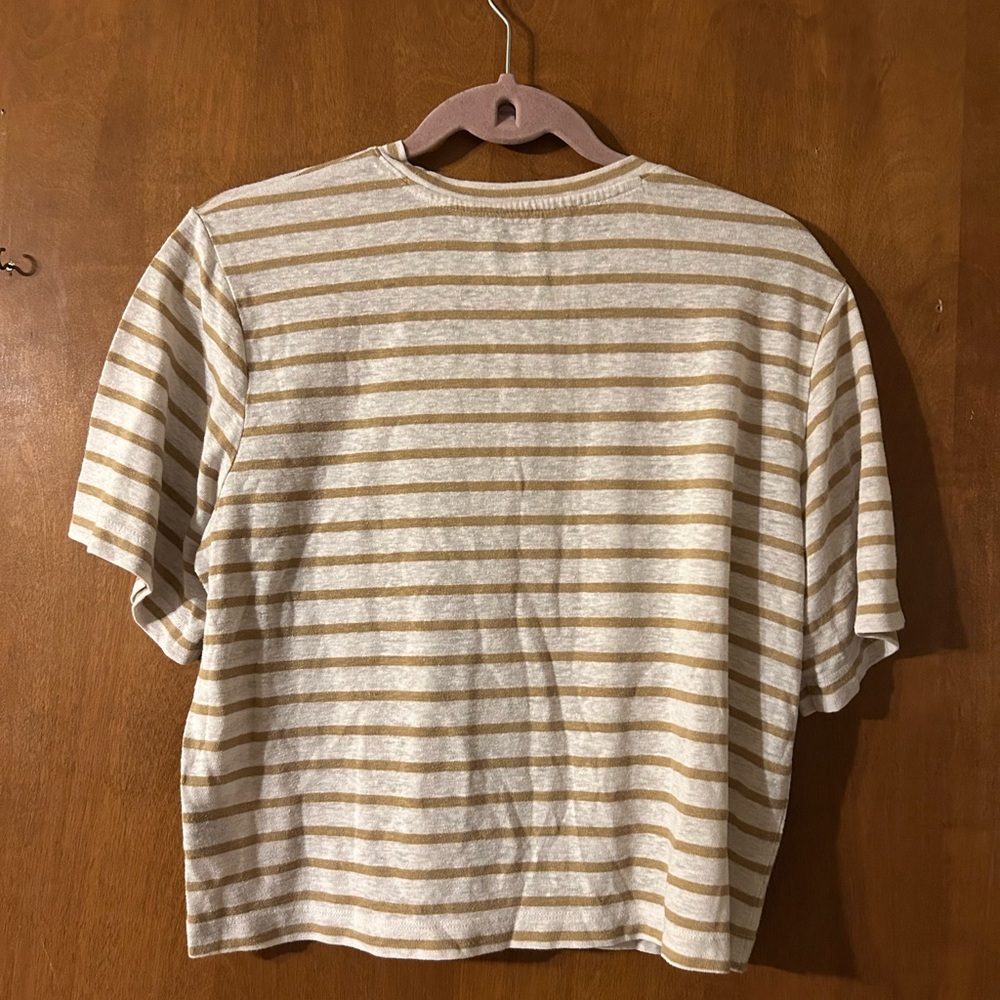 Universal Thread Striped Cropped Top - Picture 4 of 4